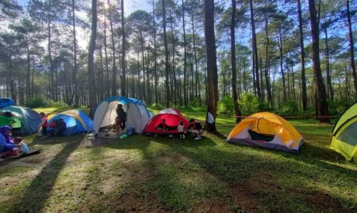 6 Usulan Daerah Camping Di Lembang, Ilham Liburan Keluarga