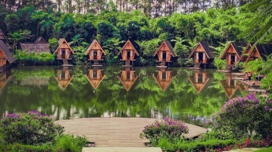 Dusun Bambu Lembang, Rekreasi Alam Terbaik Di Bandung