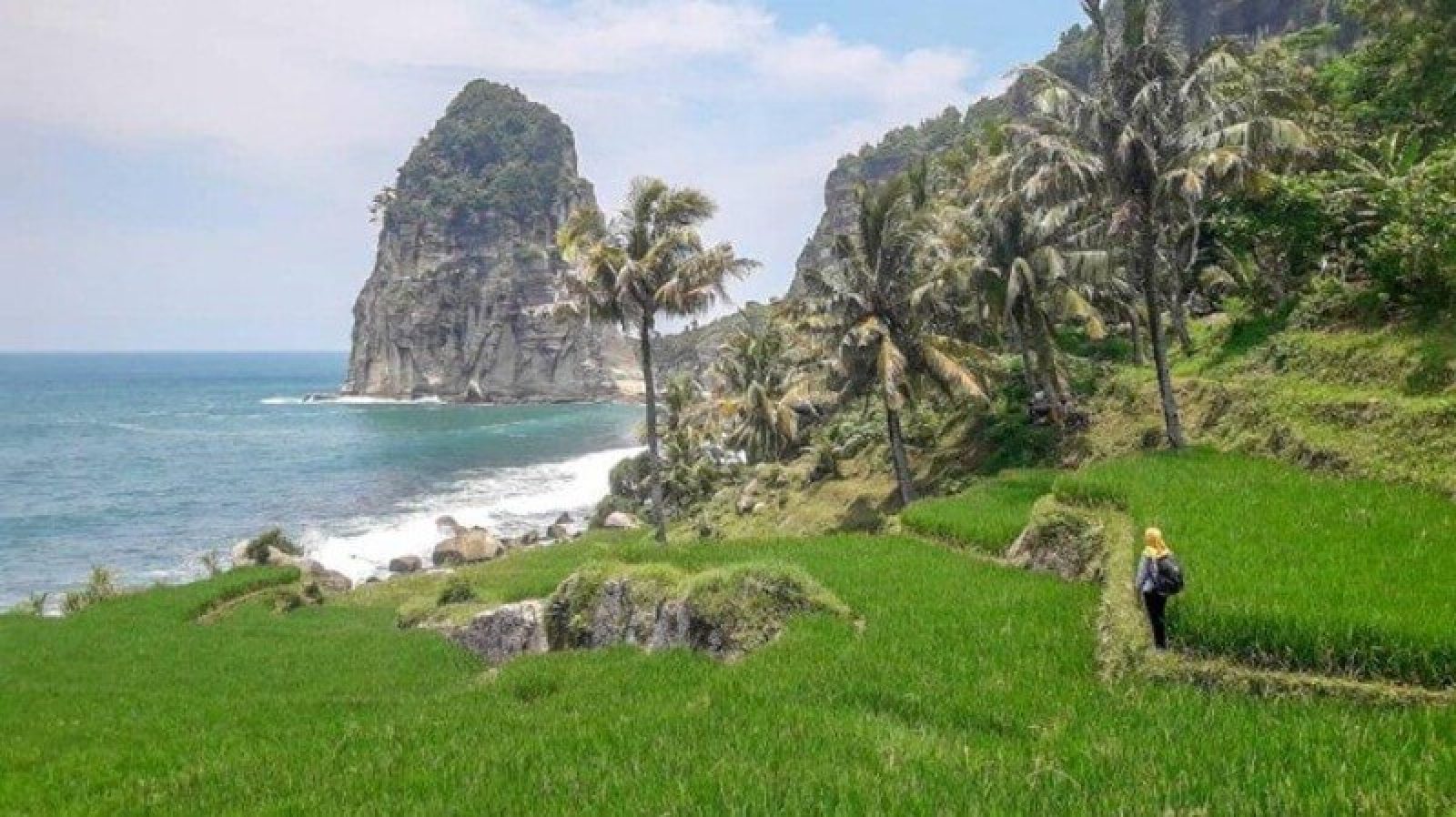 Pantai Pangasan Htm, Rute, Foto Dan Ulasan Pengunjung