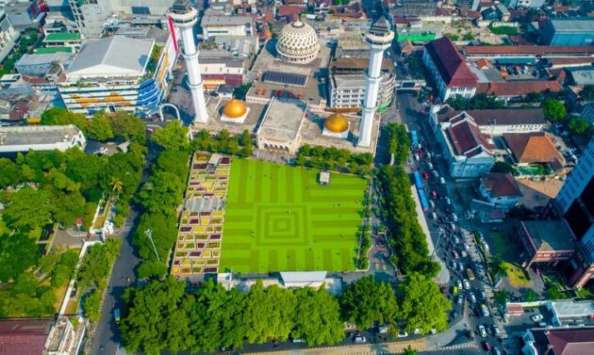 15 Daerah Rekreasi Akrab Stasiun Bandung Yang Paling Hits