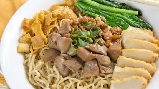 8 Wisata Masakan Di Pasar Baru Yang Enaknya Kebangetan