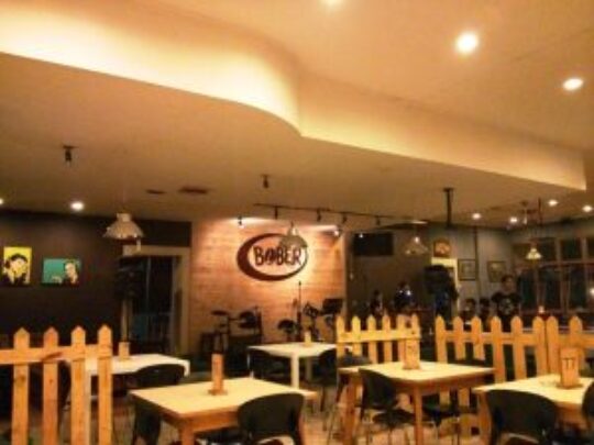 6 Kawasan Rekreasi Kuliner Di Bandung Malam Yang Buka 24 Jam