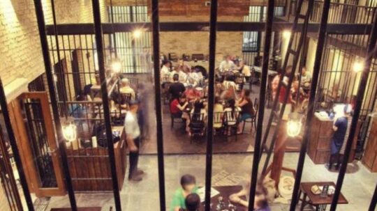 18 Kedai Makanan Murah Terpopuler Di Jakarta  Yang Wajib Dicoba
