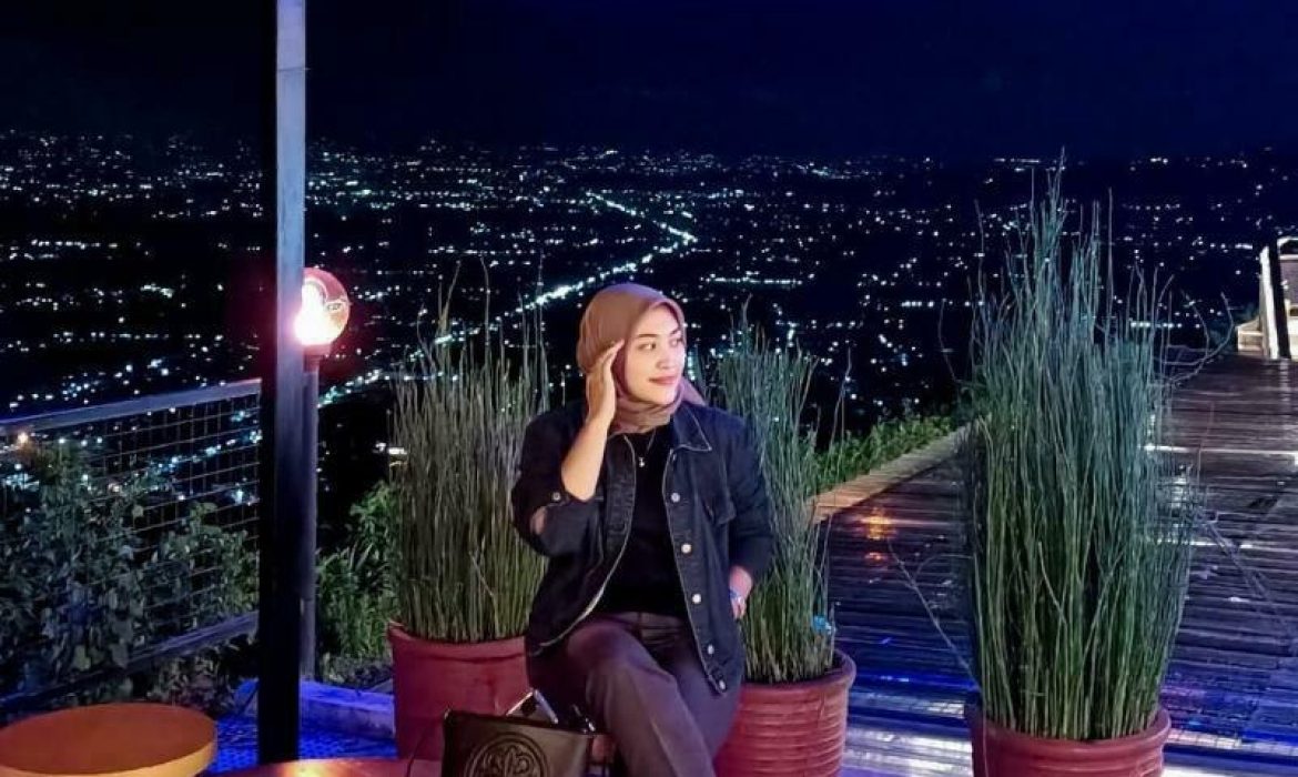 Bukit Bintang Jogja, Ulasan Lengkap Sampai Harga Tiket Masuk