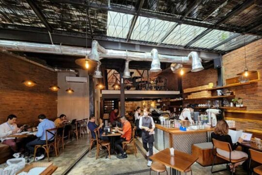 26 Cafe Di Senopati Modern