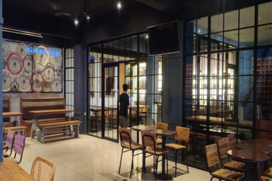 17 Cafe Di Karawaci Terbaru