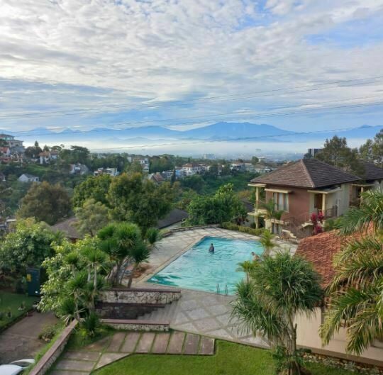 5 Nasehat Resort Di Bandung Dengan Private Pool