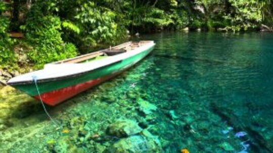 10 Danau Terindah Di Indonesia Yang Wajib Dikunjungi