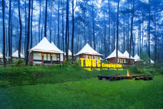 Grafika Cikole, Wisata Alam Di Lembang Bandung