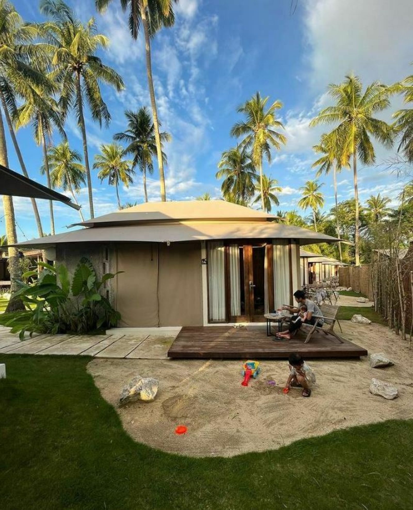 Kadena Glamping Dive Resort Anyer: Lokasi, Harga & Kemudahan