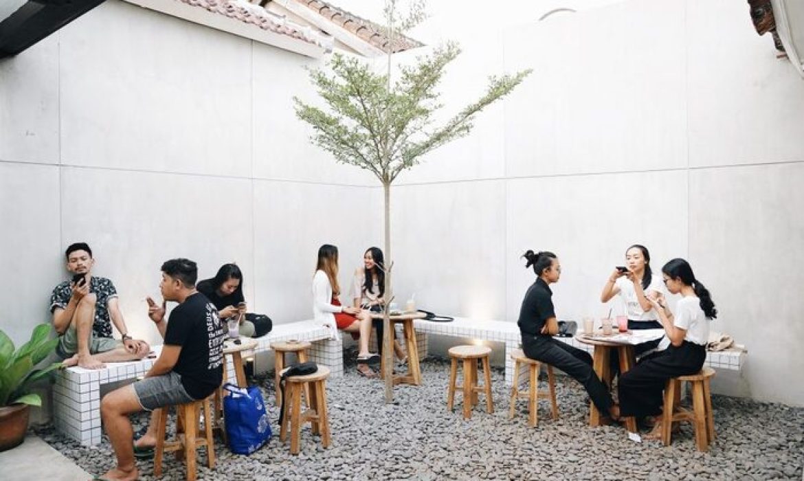 15 Coffee Shop Di Bali Yang Hits & Bikin Betah