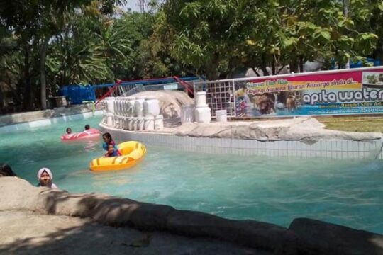 Swimming Pool Apita Waterboom Cirebon