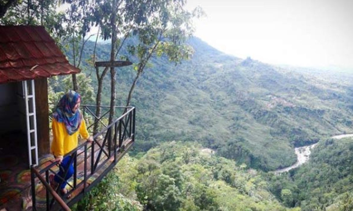 Bukit Asmara Situk Banjarnegara