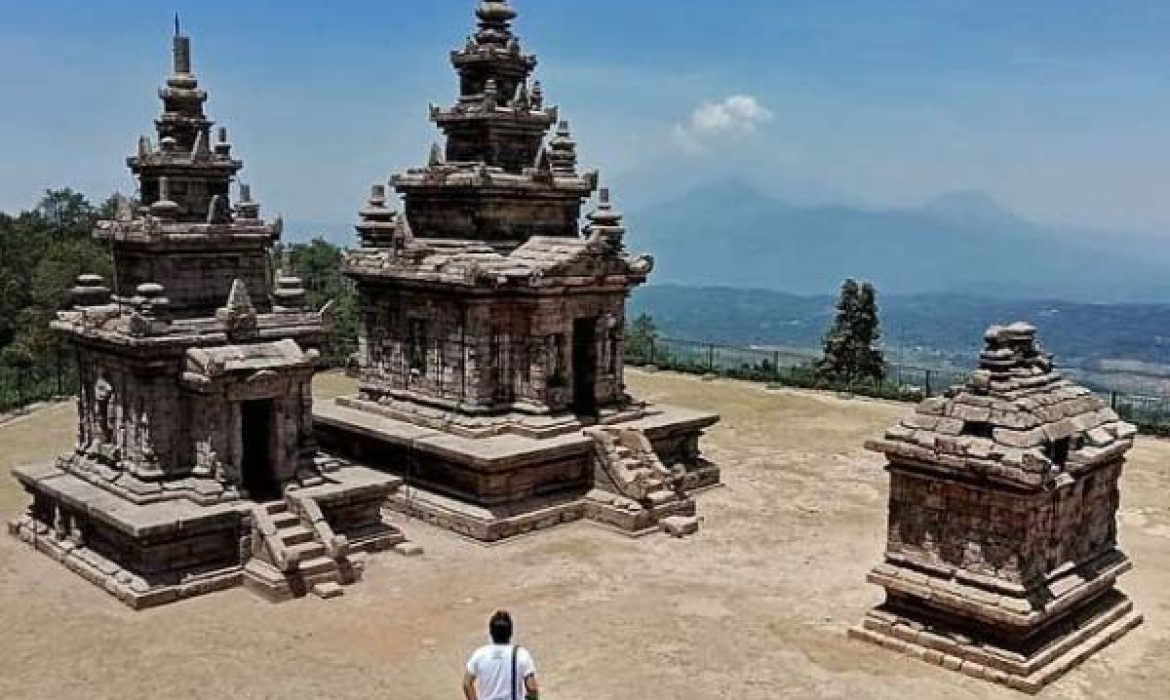 Candi Gedong Songo Semarang