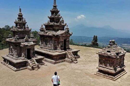 Candi Gedong Songo Semarang