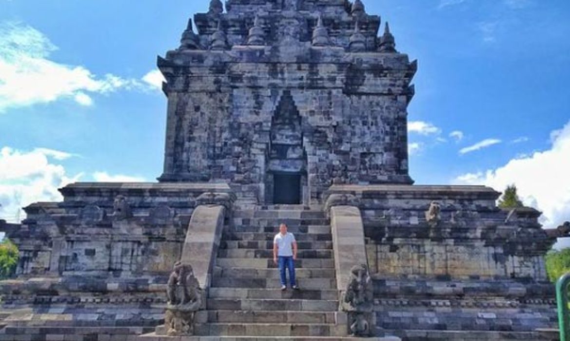 Candi Mendut Magelang