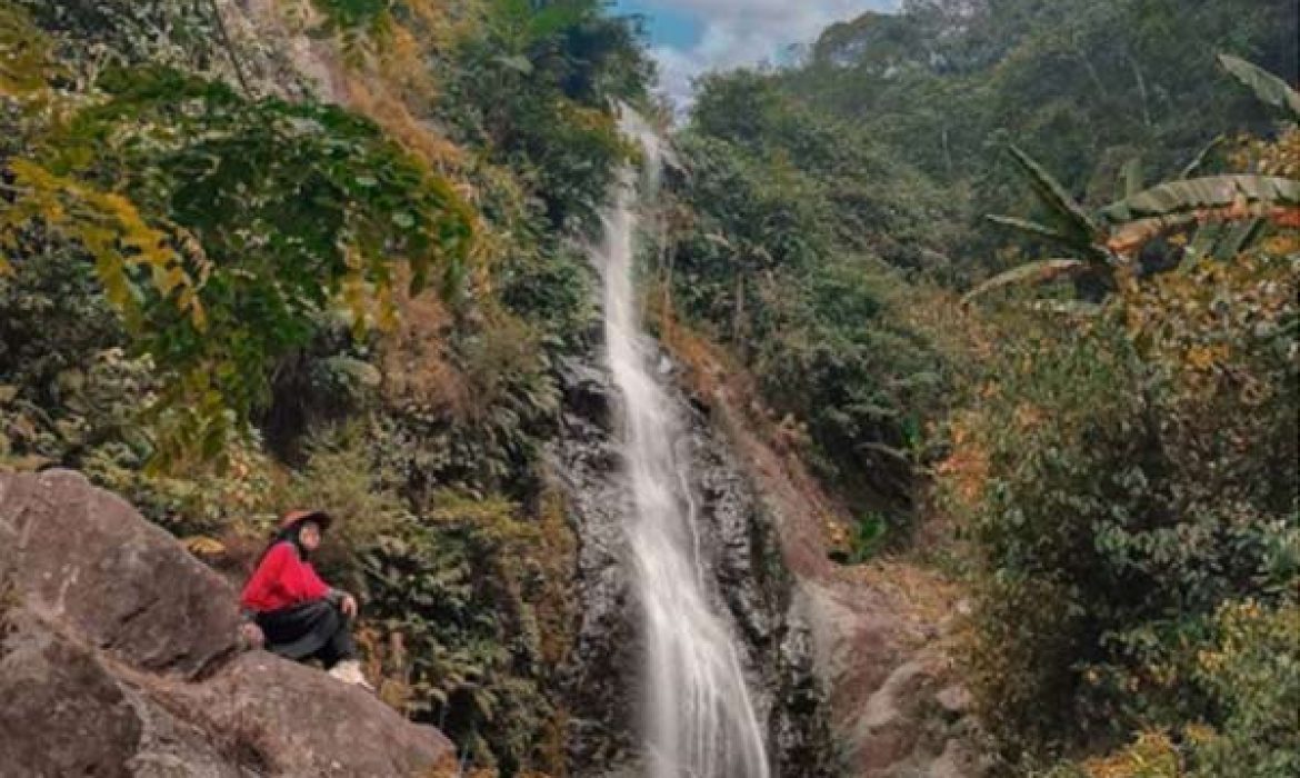 Curug Cigentis Karawang