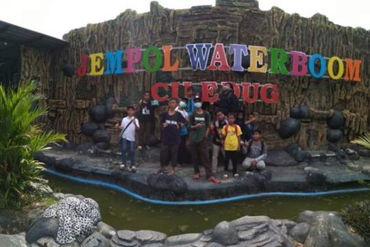 Jempol Waterboom Cirebon