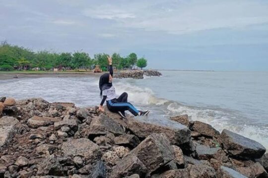 Pantai Cahaya Kendal
