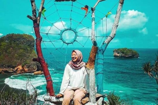 Pantai Goa Cina Malang