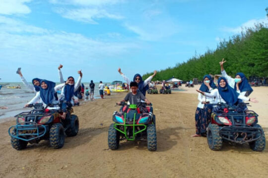 Pantai Karang Jahe Rembang