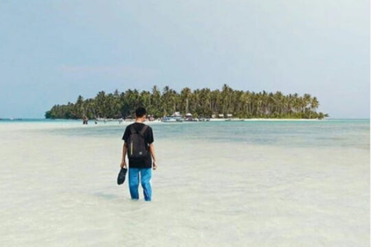 Pantai Kejawanan Cirebon