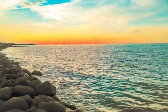 Pantai Pasir Kencana Pekalongan