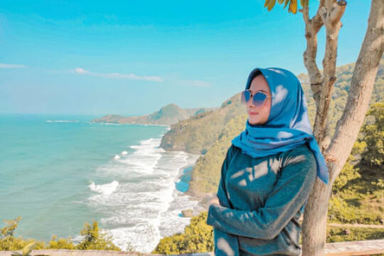 Pantai Surumanis Kebumen