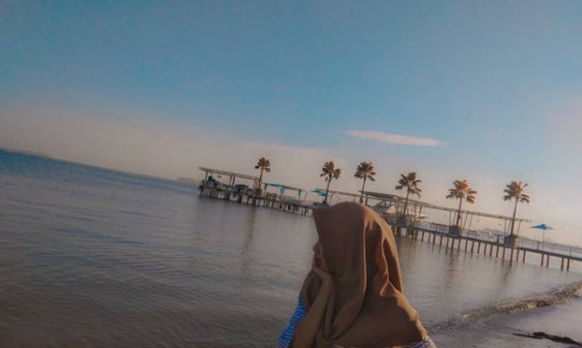 Pantai Teluk Awur Jepara