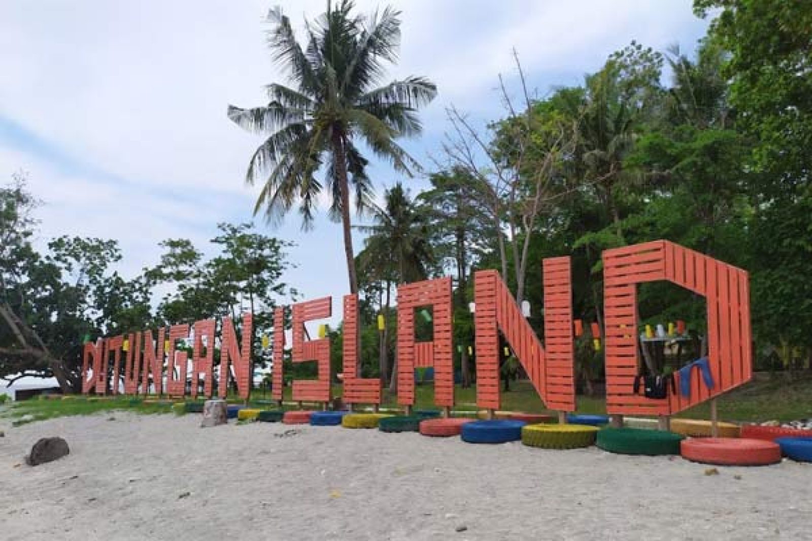 Pulau Dutungan Barru