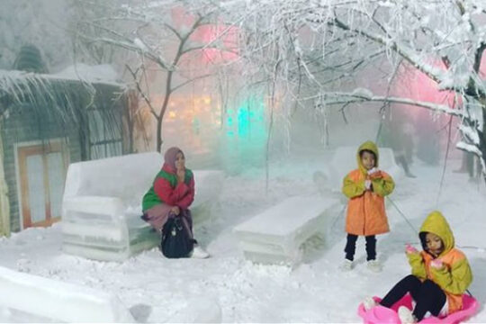 Snow World International Revo Town Bekasi