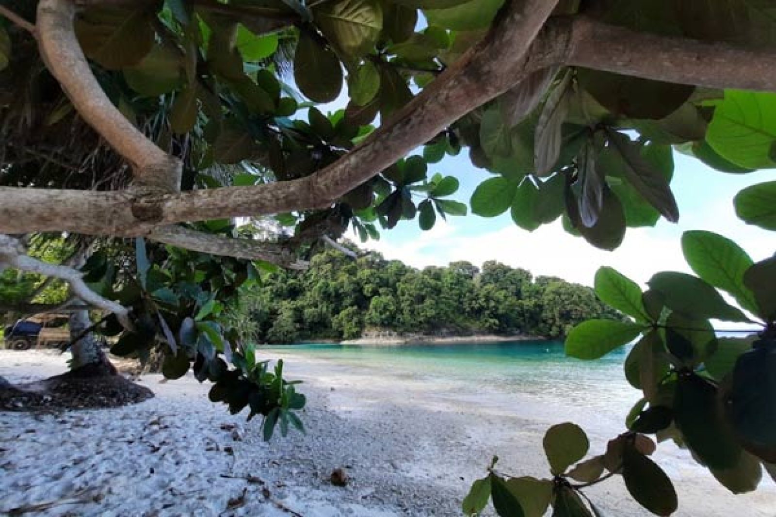 Teluk Hantu Pesawaran