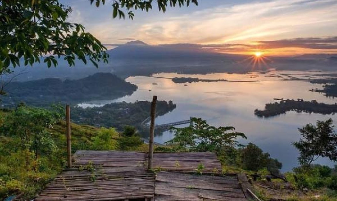 Waduk Gajah Mungkur Wonogiri