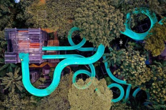Waterboom Lippo Cikarang Bekasi