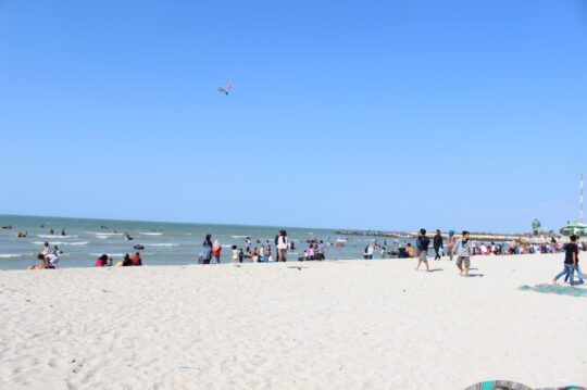 Pantai Delegan Gresik: Tiket, Daya Tarik, Dan Rute 2023