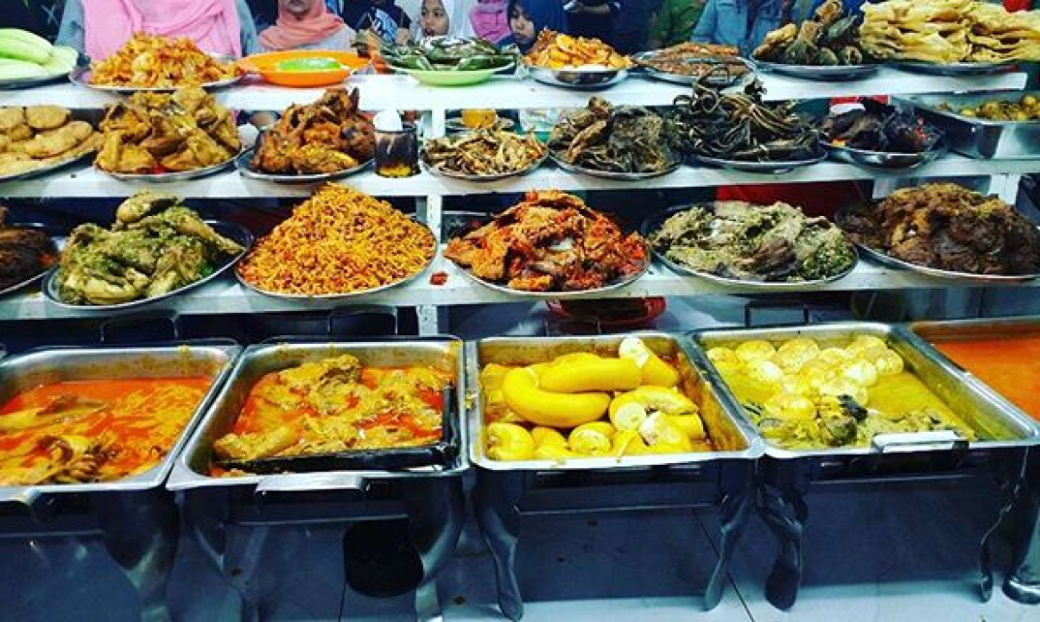 10 Tempat Sahur Di Jakarta Buat Yang Malas Masak