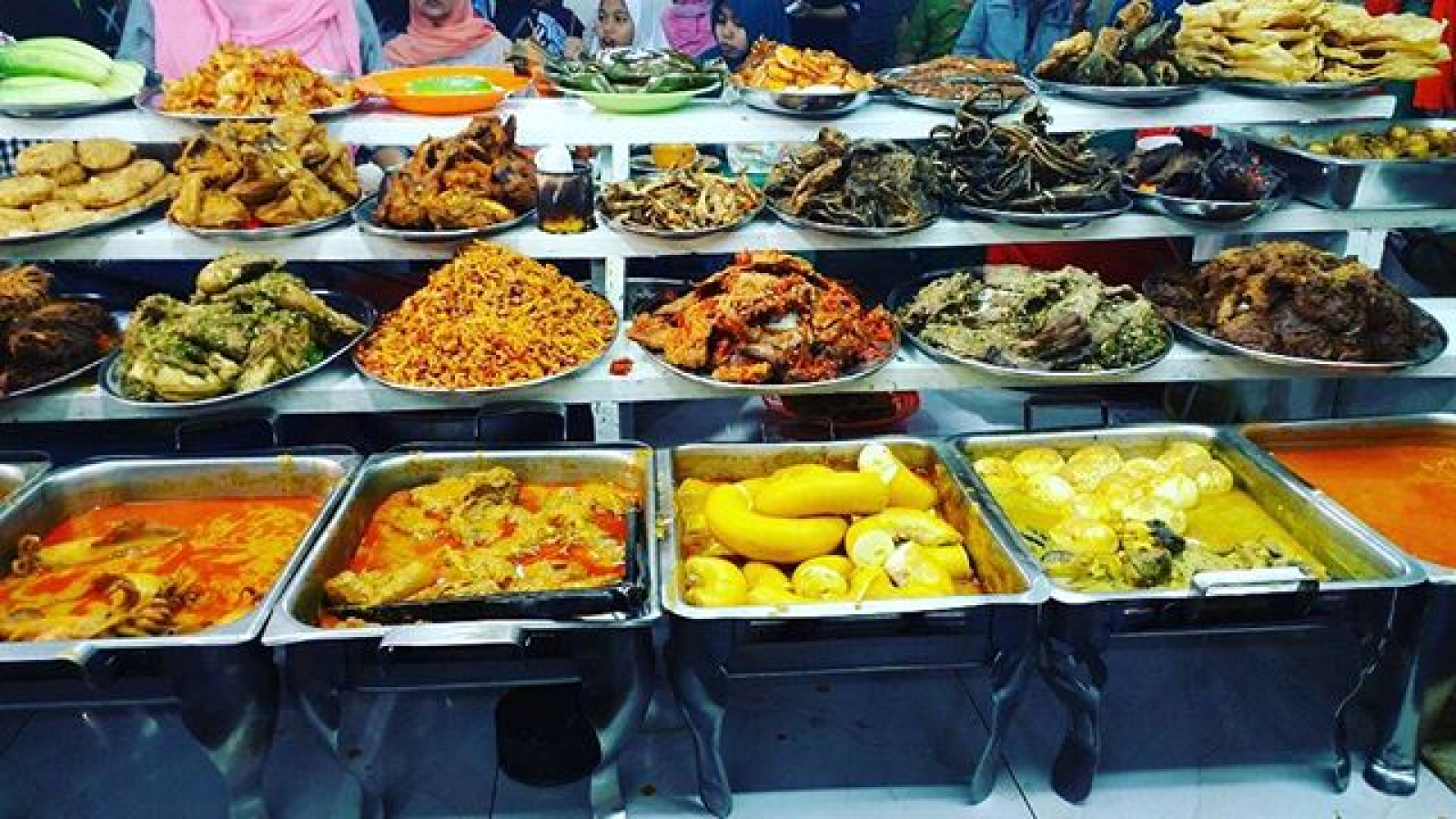 10 Tempat Sahur Di Jakarta Buat Yang Malas Masak