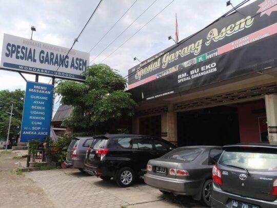 15 Tempat Bukber Di Kediri Yang Yummy Dan Cocok Untuk Rombongan