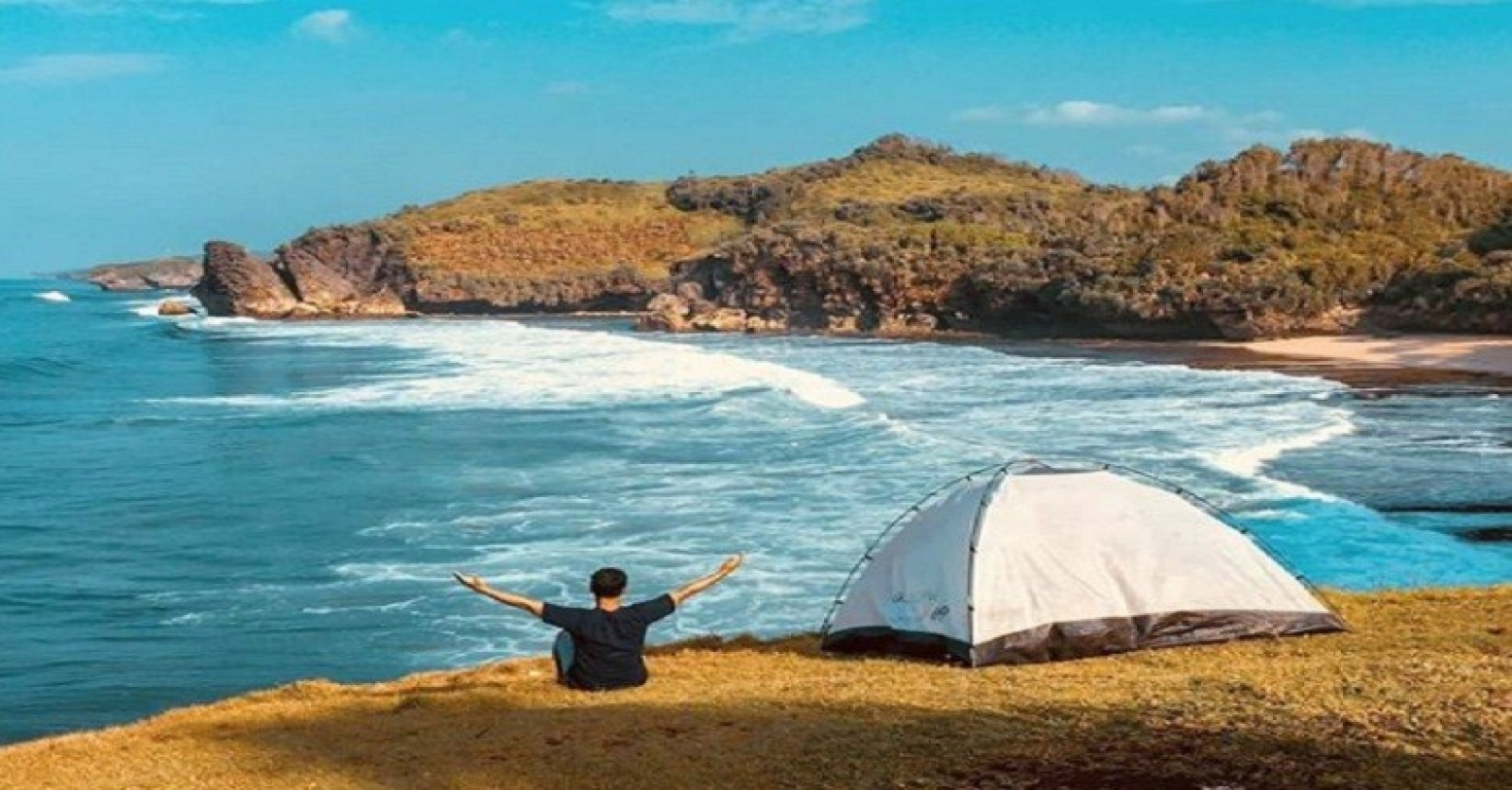 Daya Tarik Wisata Pantai Widodaren Di Gunung Kidul 