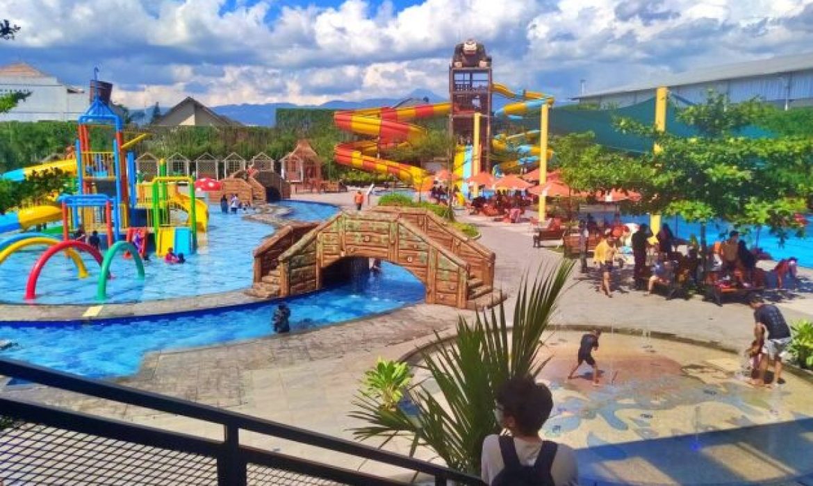 Panghegar Waterboom, Wisata Air Favorit Dengan Aneka Wahana Seru Di Bandung