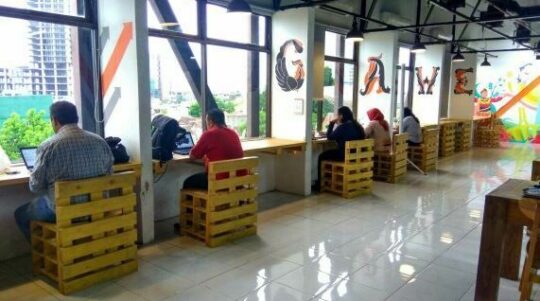 10 Coworking Space Surabaya Terbaik Nyaman & Aesthetic
