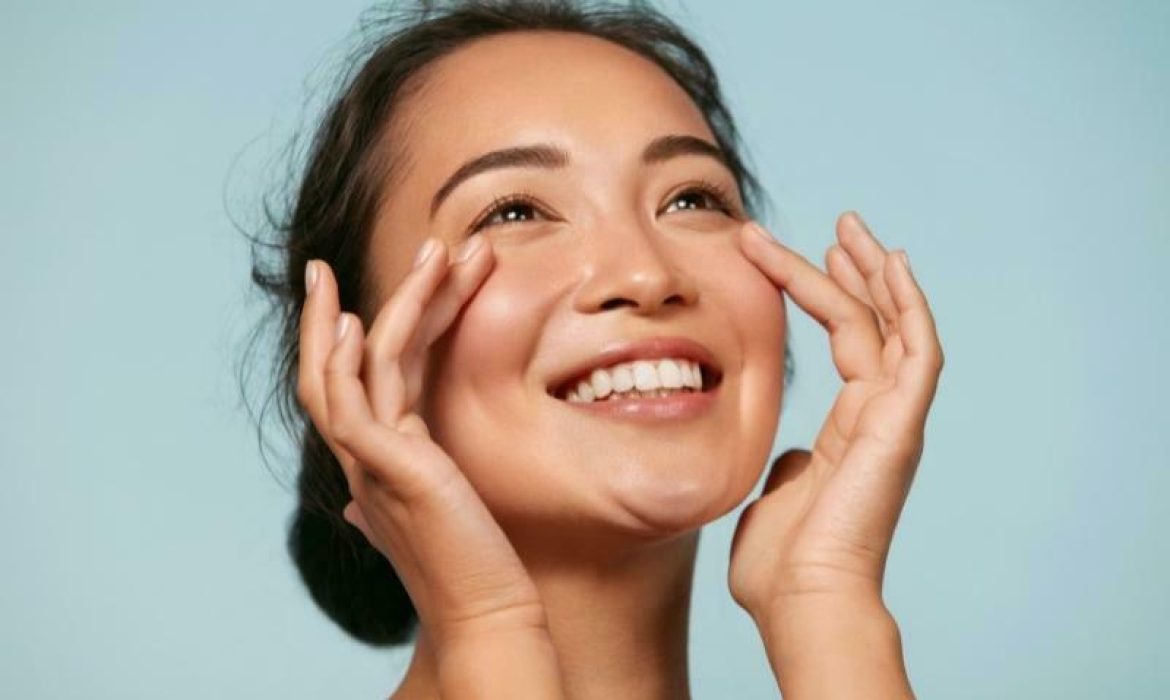 10 Ciri-Ciri Cocok Menggunakan Cream Muka, Tentukan Kau Tahu!