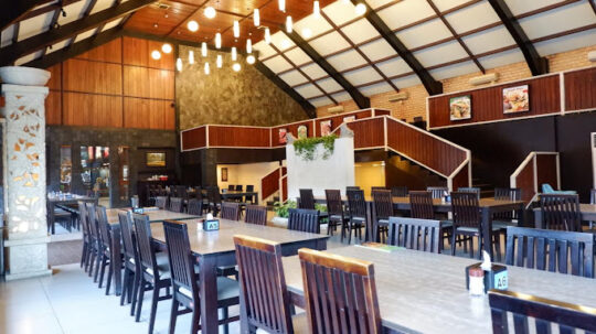 10 Kedai Makanan Di Medan Paling Enak Dan Instagramable