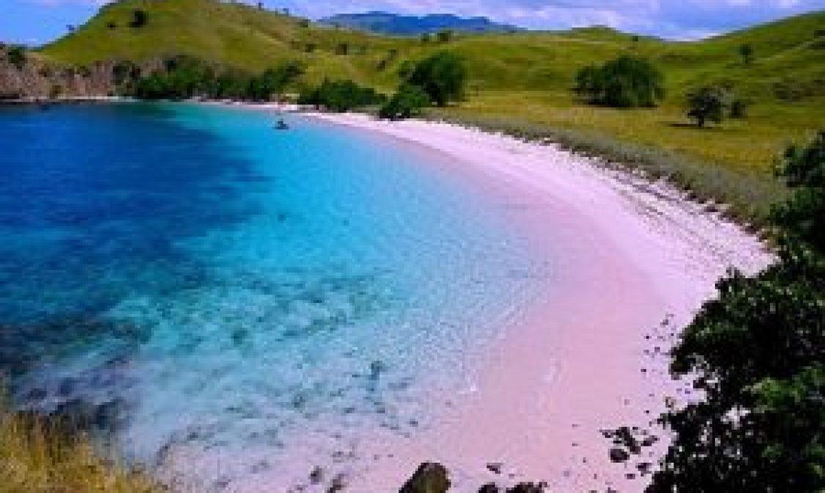 11 Pantai Terindah Di Indonesia Yang Wajib Dikunjungi