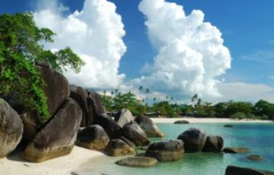 10 Daerah Rekreasi Di Belitung Yang Wajib Dikunjungi