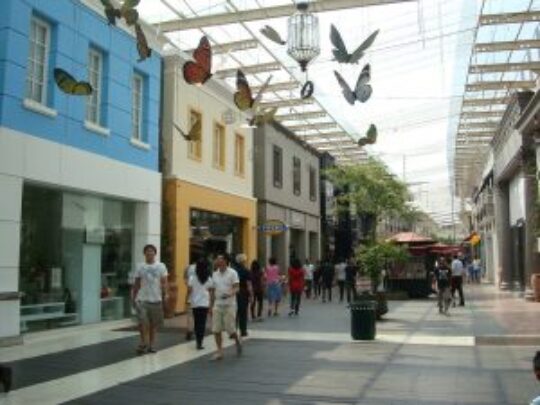 8 Mall Di Bandung Yang Wajib Dikunjungi