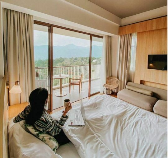 10 Rekomendasi Hotel Di Puncak Terbaik Yang Wajib Dicoba!