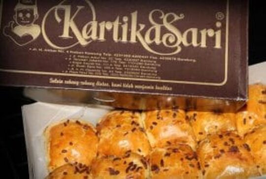 10 Buah Tangan Khas Bandung Yang Paling Terkenal Untuk Dikunjungi