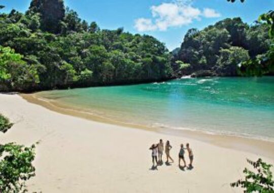 Cagar Alam Pulau Sempu – Jawa Timur