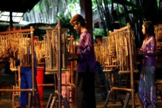 Saung Angklung Udjo – Wisata Keluarga Yang Mempesona Dibandung